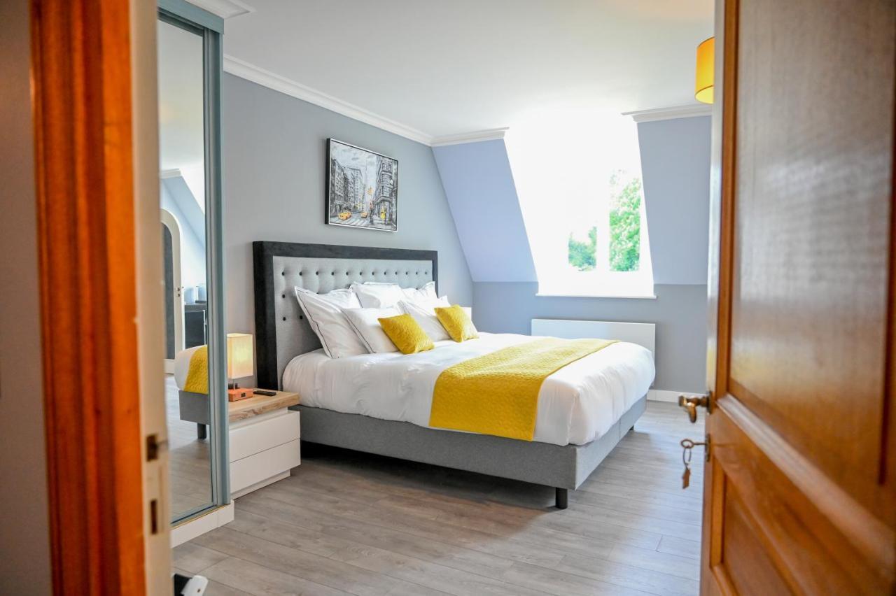 Bed and Breakfast La Fontaine Dort Tessy-sur-Vire Exterior foto