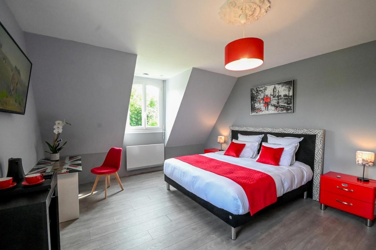 Bed and Breakfast La Fontaine Dort Tessy-sur-Vire Exterior foto