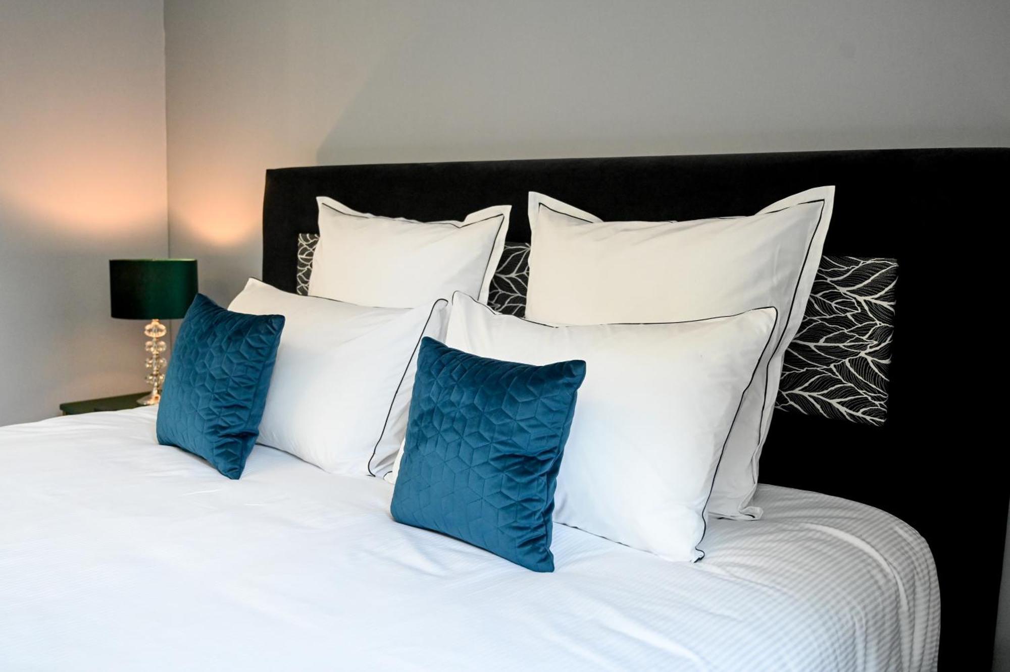 Bed and Breakfast La Fontaine Dort Tessy-sur-Vire Exterior foto